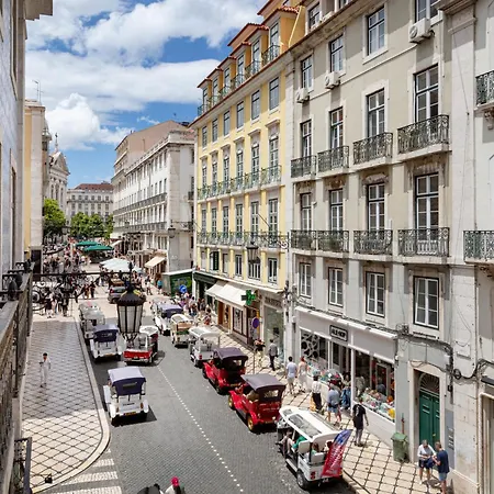 Trendy Chiado Flat *