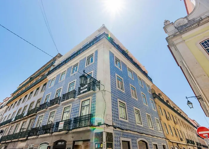 아파트 Trendy Flat In The Iconic Chiado *